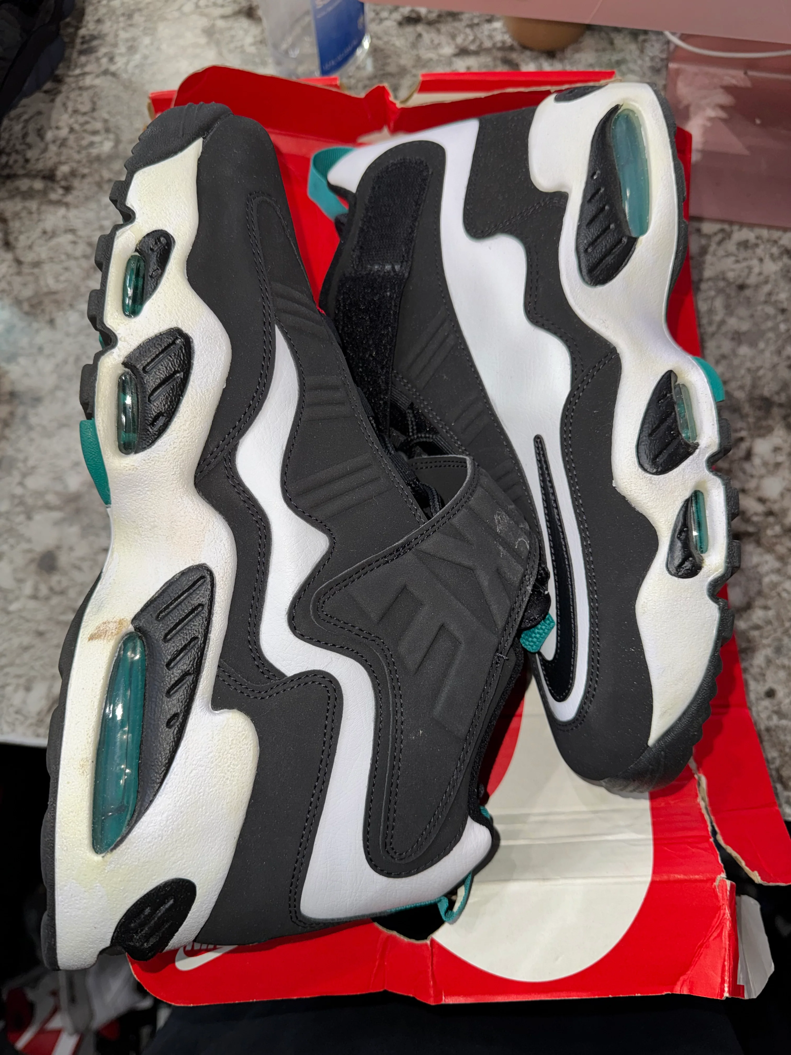 Nike Air Griffey Max 1 White Freshwater (2021) (DAMAGED BOX) - Image 4