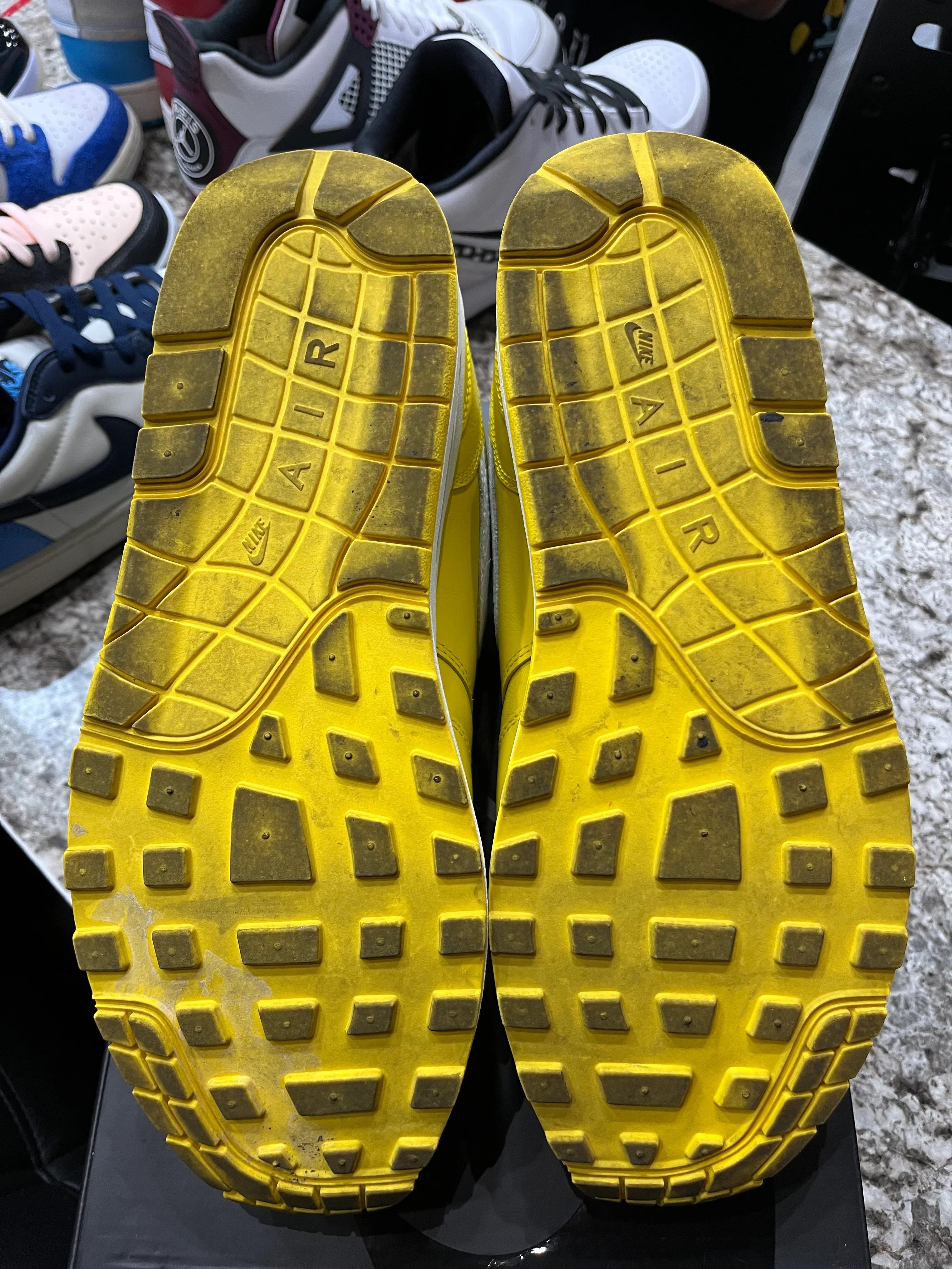 Nike Air Max 1 '87 SP Supreme Speed Yellow - Image 4