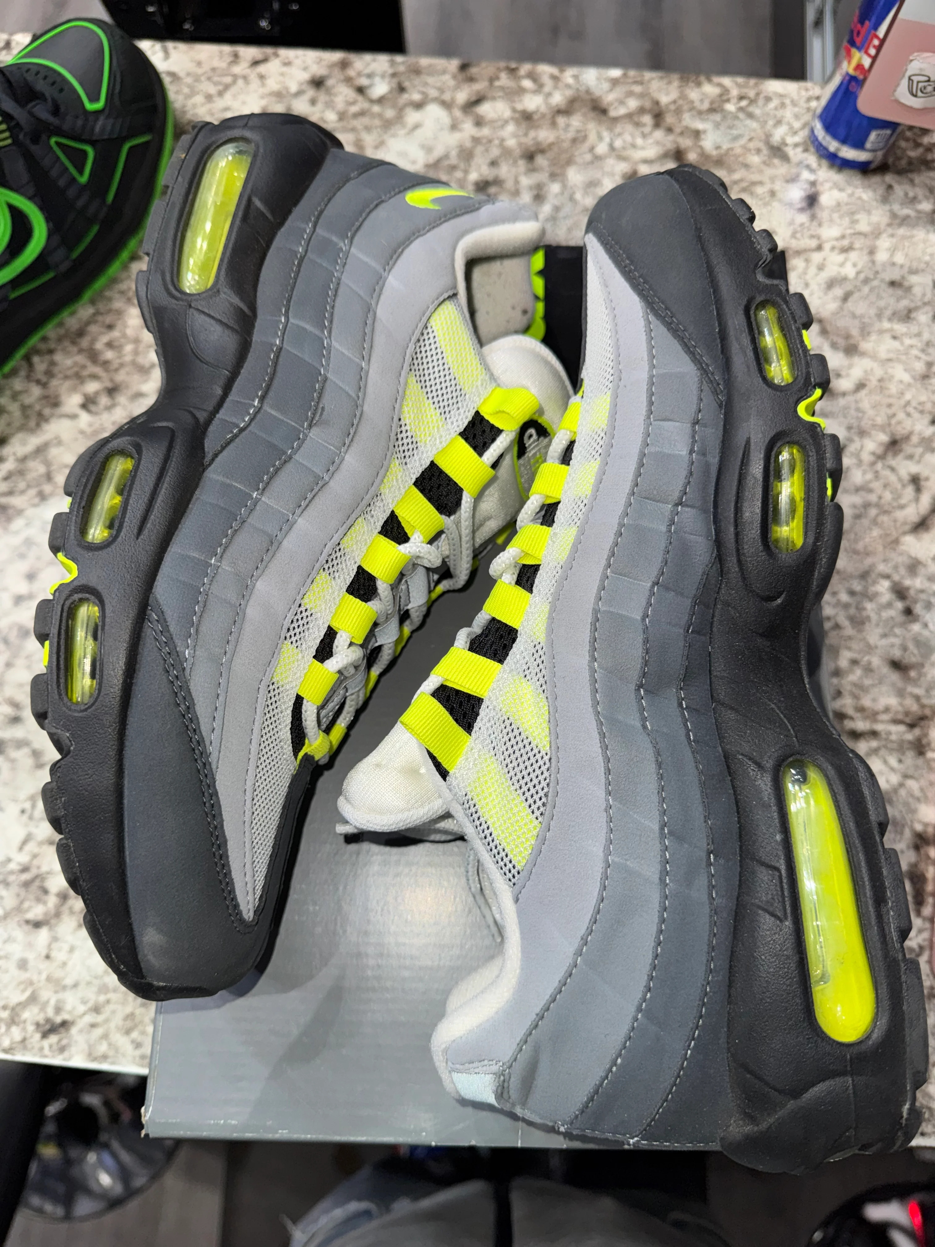 Nike Air Max 95 OG Big Bubble Neon (2025) - Image 3