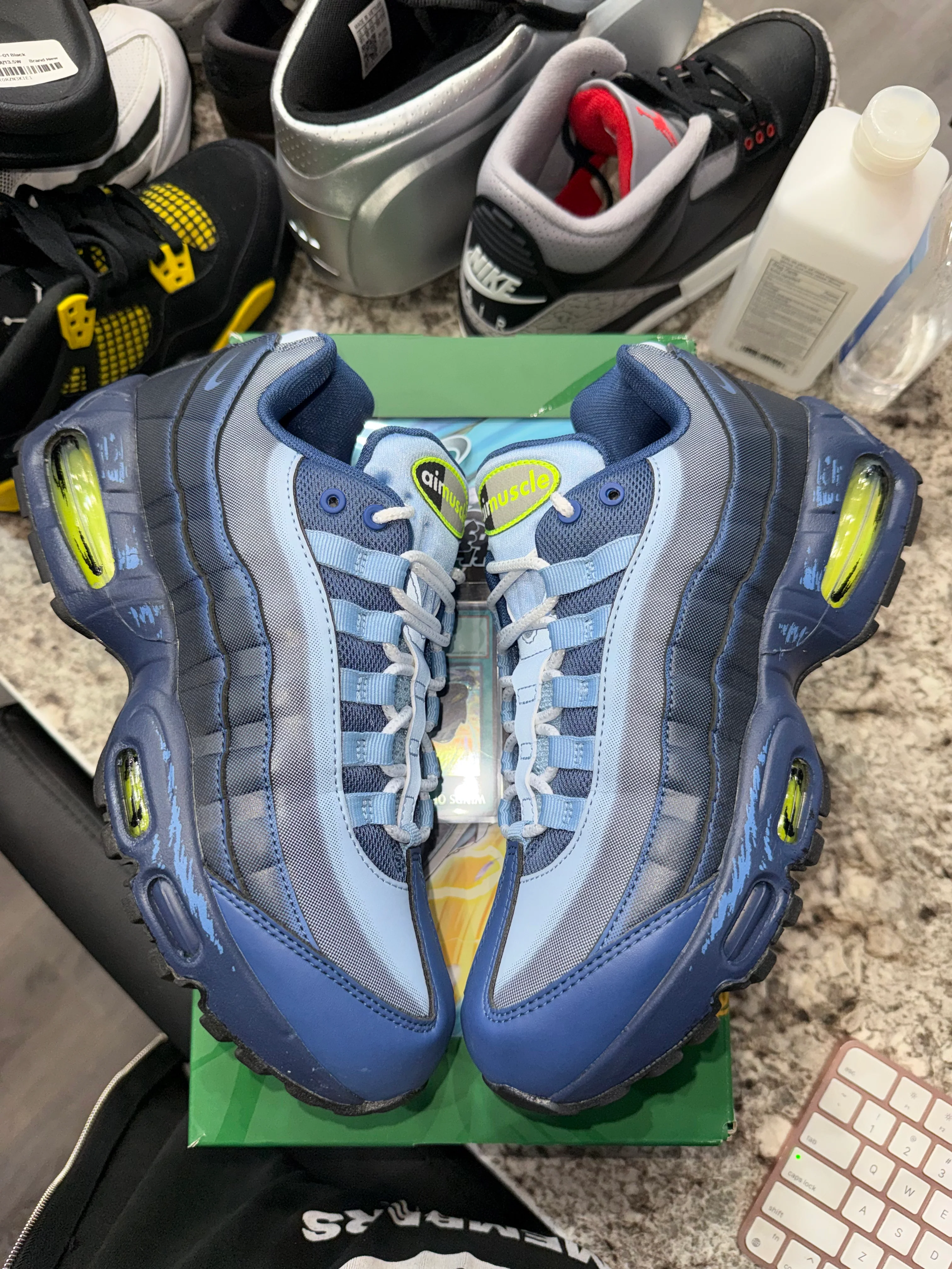 Nike Air Max Muscle 95 Yu-Gi-Oh! Joey (with Promo Card) (VNDS) - Image 3