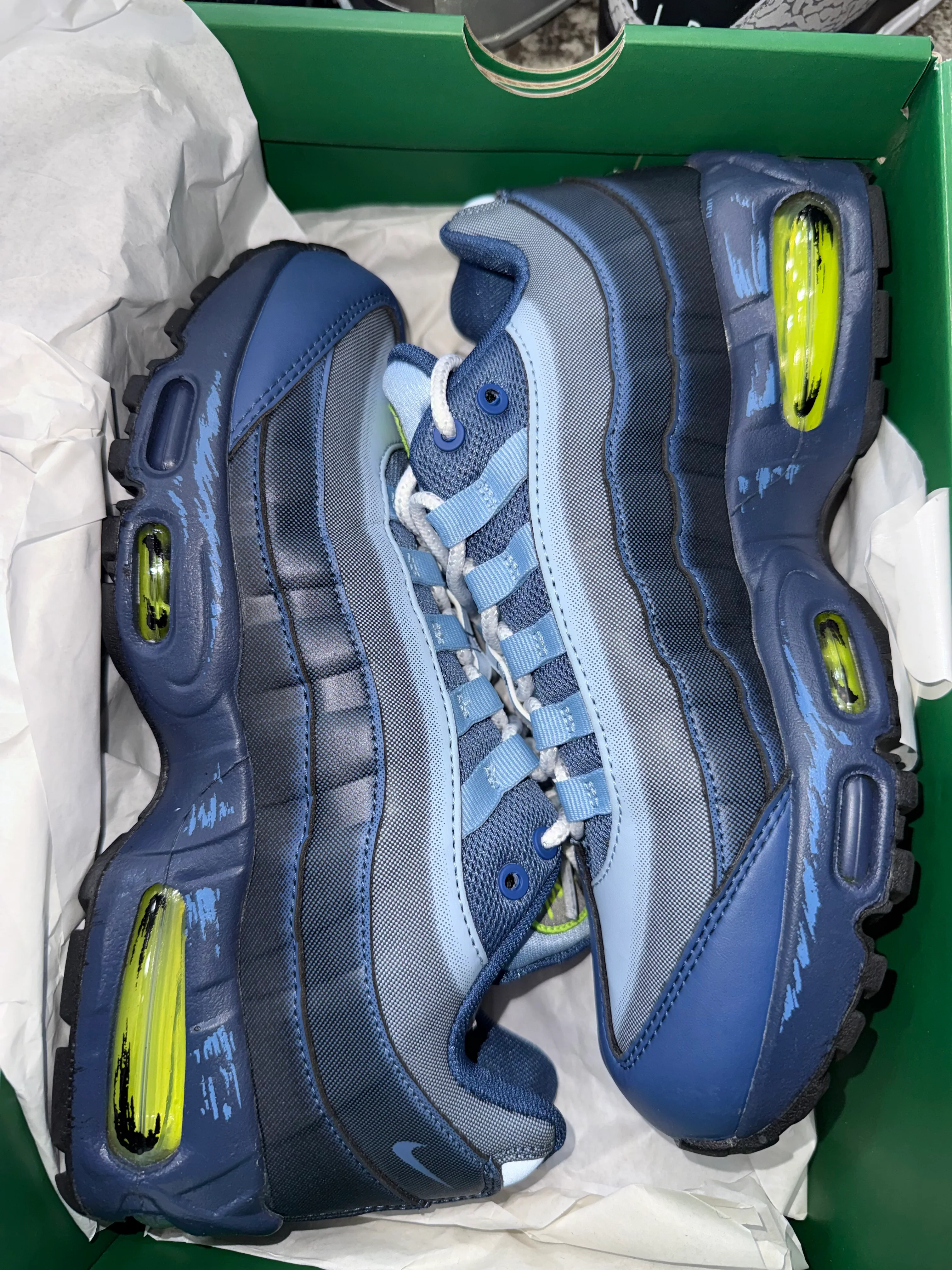 Nike Air Max Muscle 95 Yu-Gi-Oh! Joey (with Promo Card) (VNDS) - Image 6