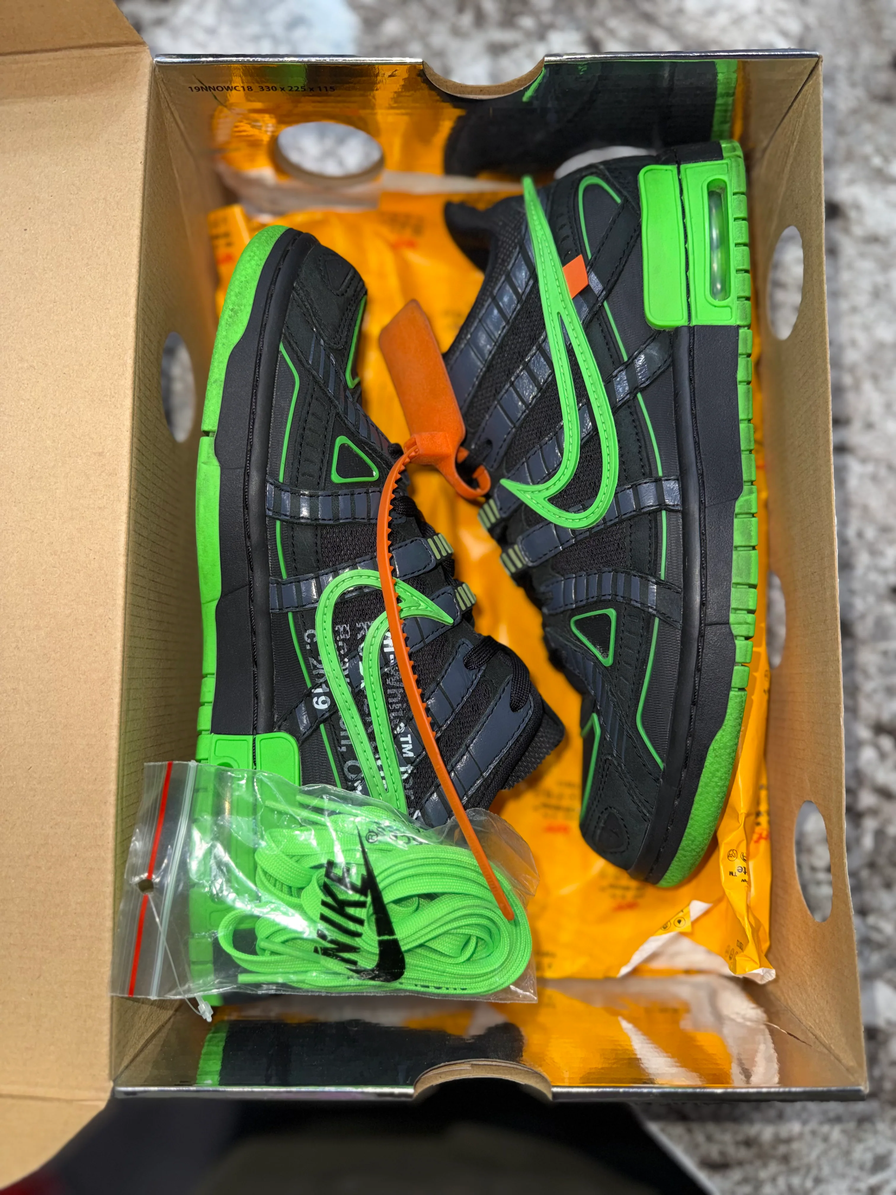 Nike Air Rubber Dunk Off-White Green Strike - Image 5