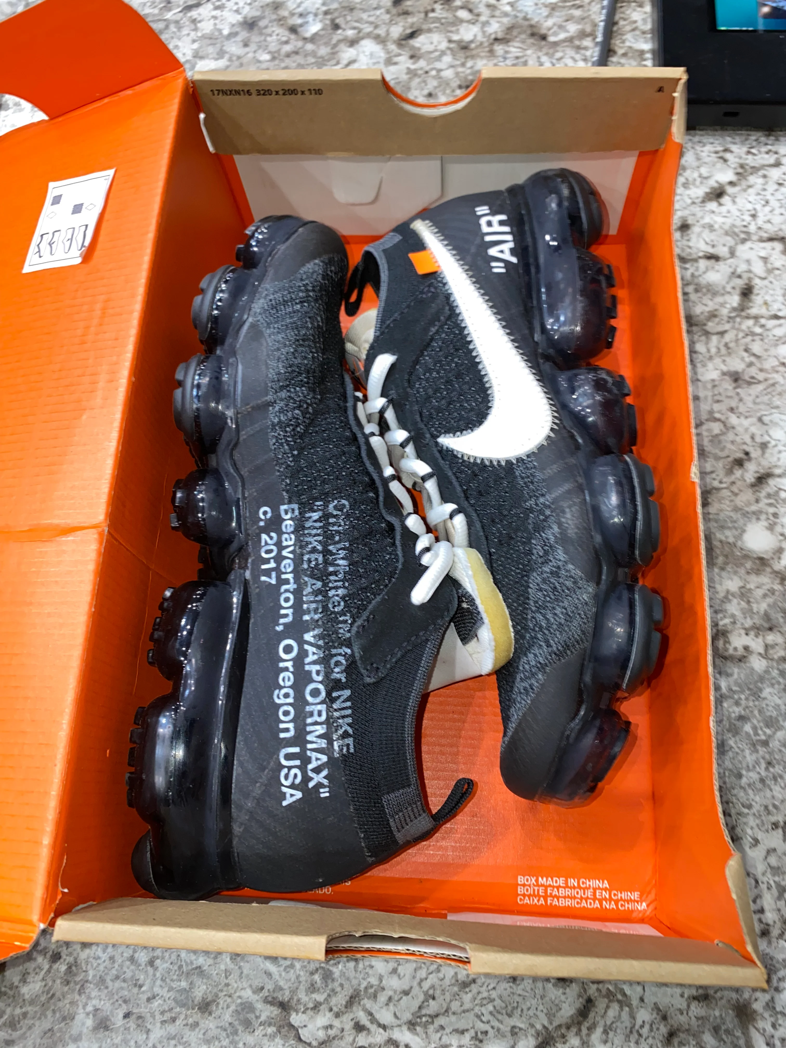 Nike Air VaporMax Off-White - Image 2