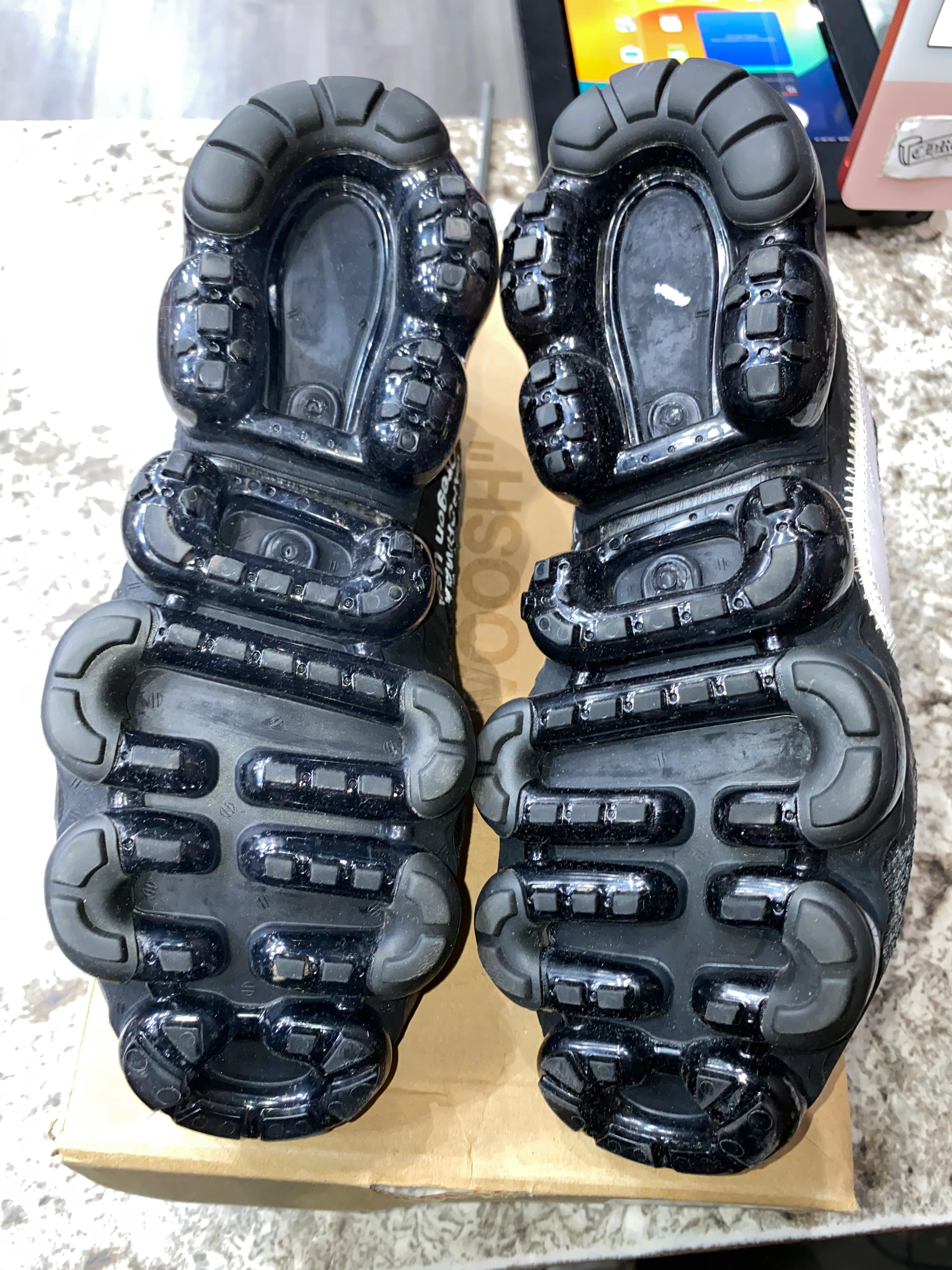 Nike Air VaporMax Off-White - Image 3