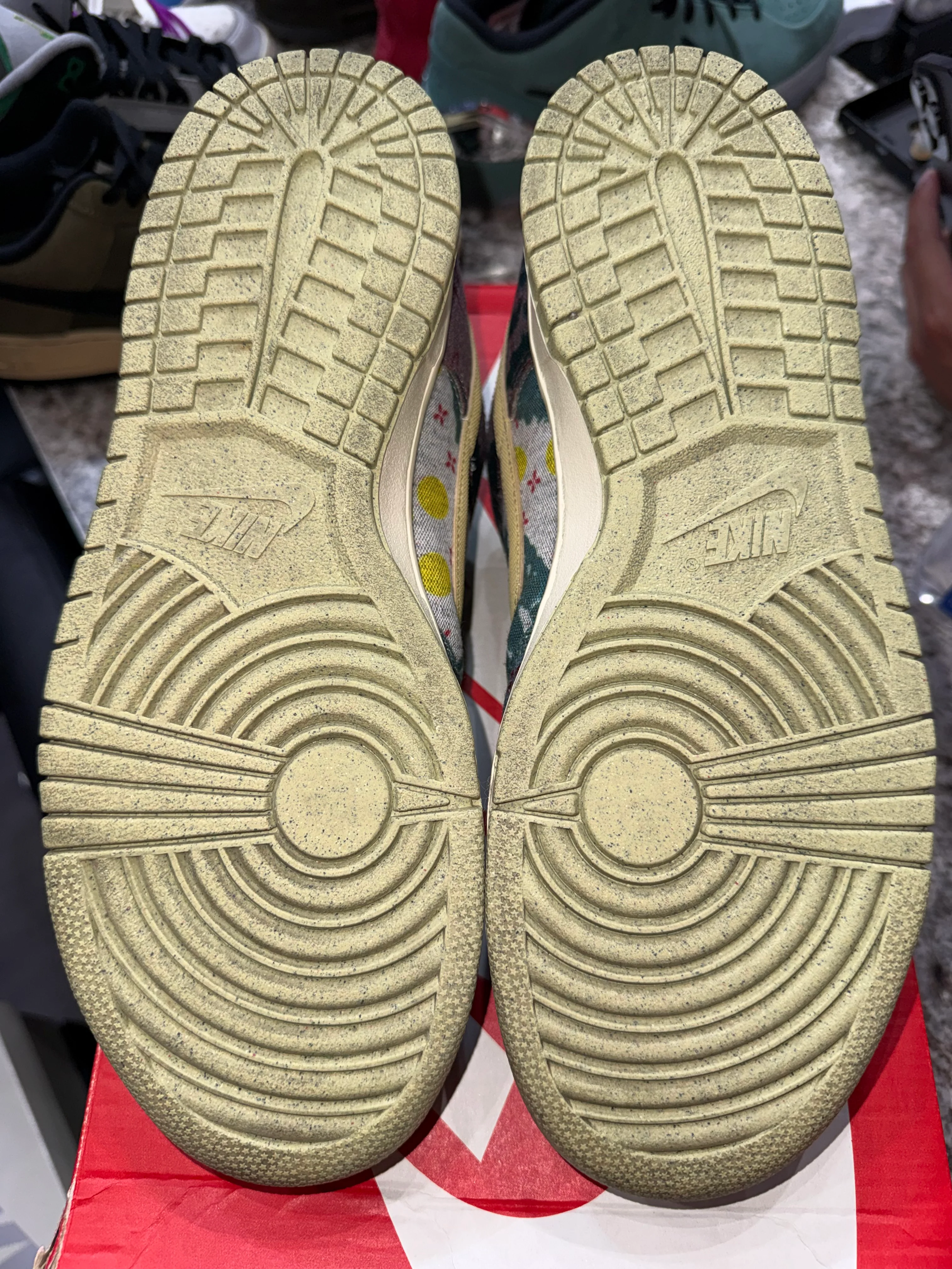 Nike Dunk Low Community Garden - Image 4
