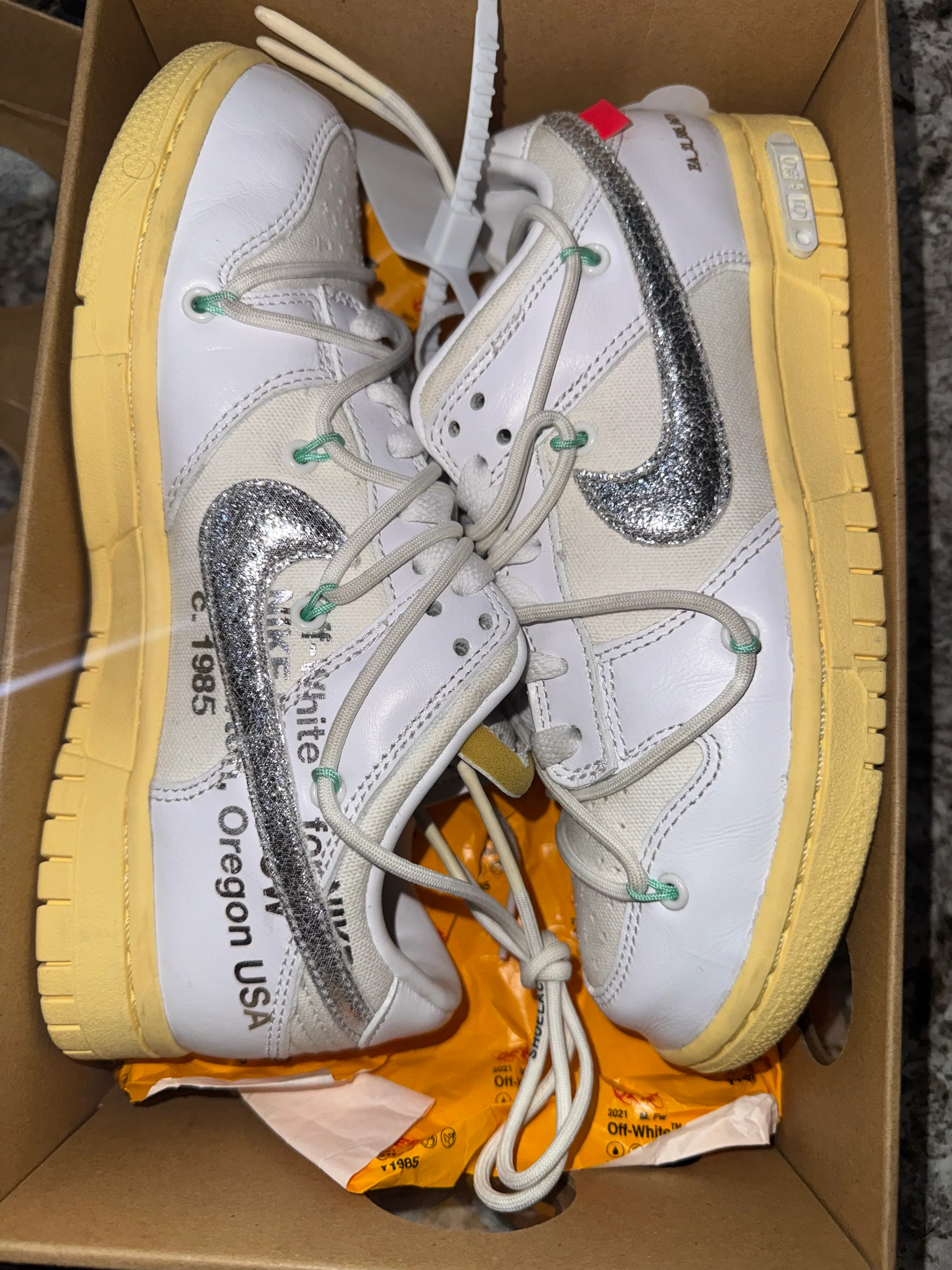 Nike Dunk Low Off-White Lot 1 (DAMAGED BOX) - Image 6