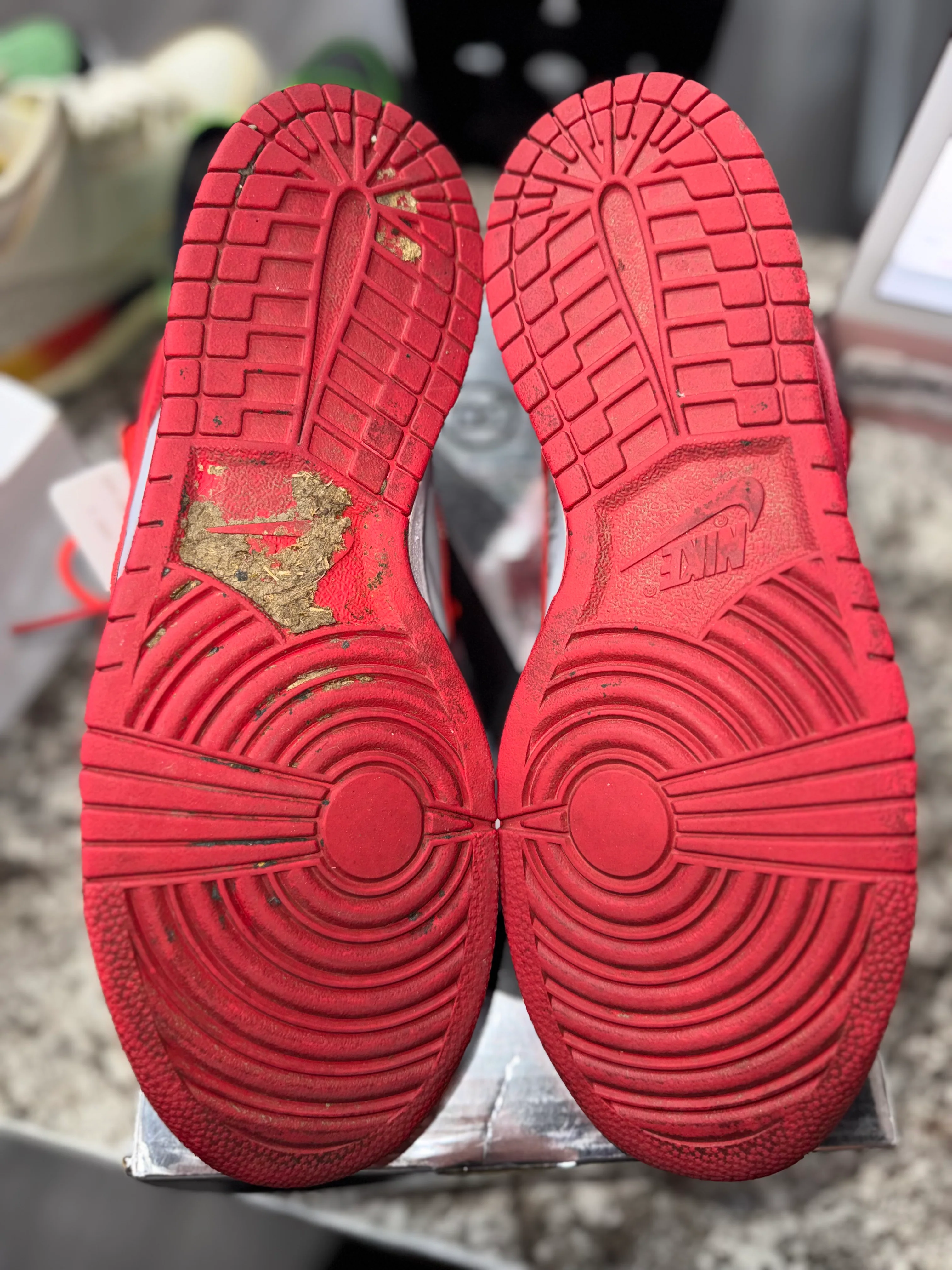 Nike Dunk Low Off-White University Red - Image 5