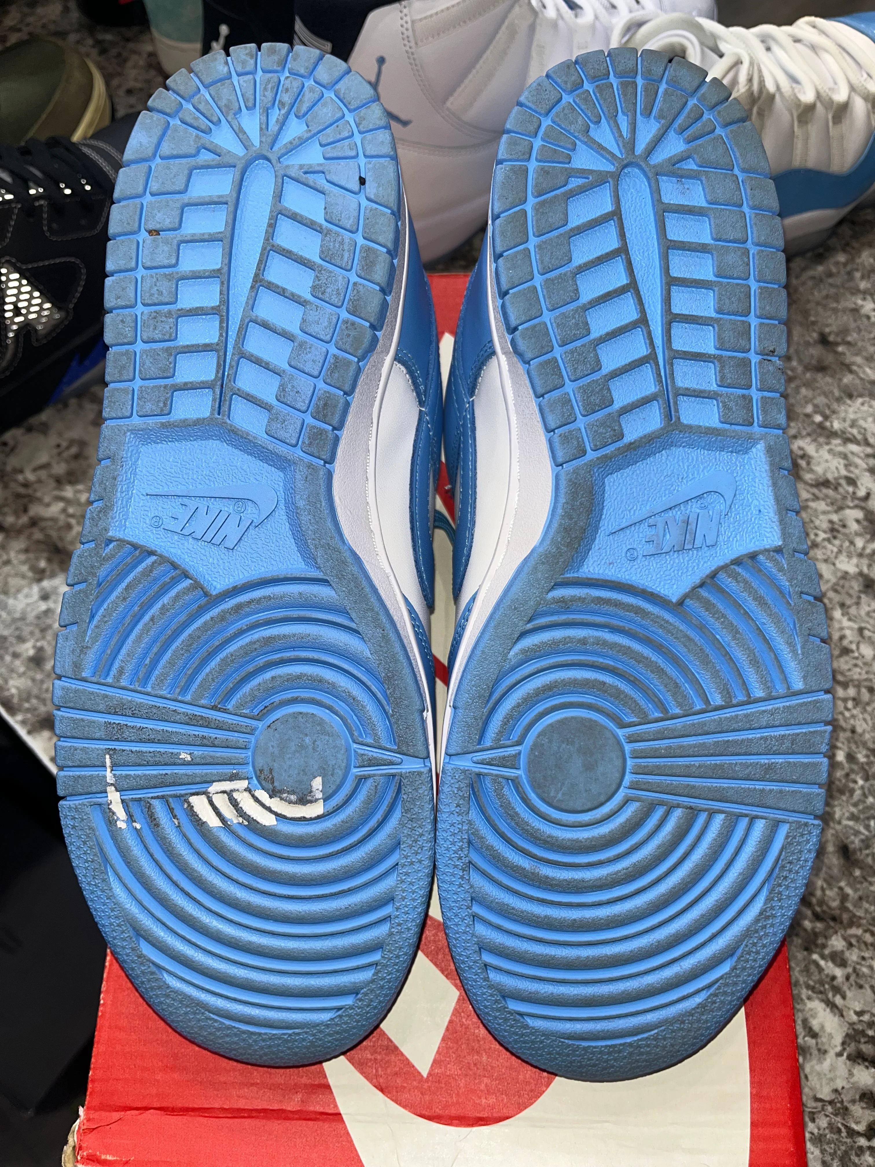 Nike Dunk Low UNC (2021) - Image 4