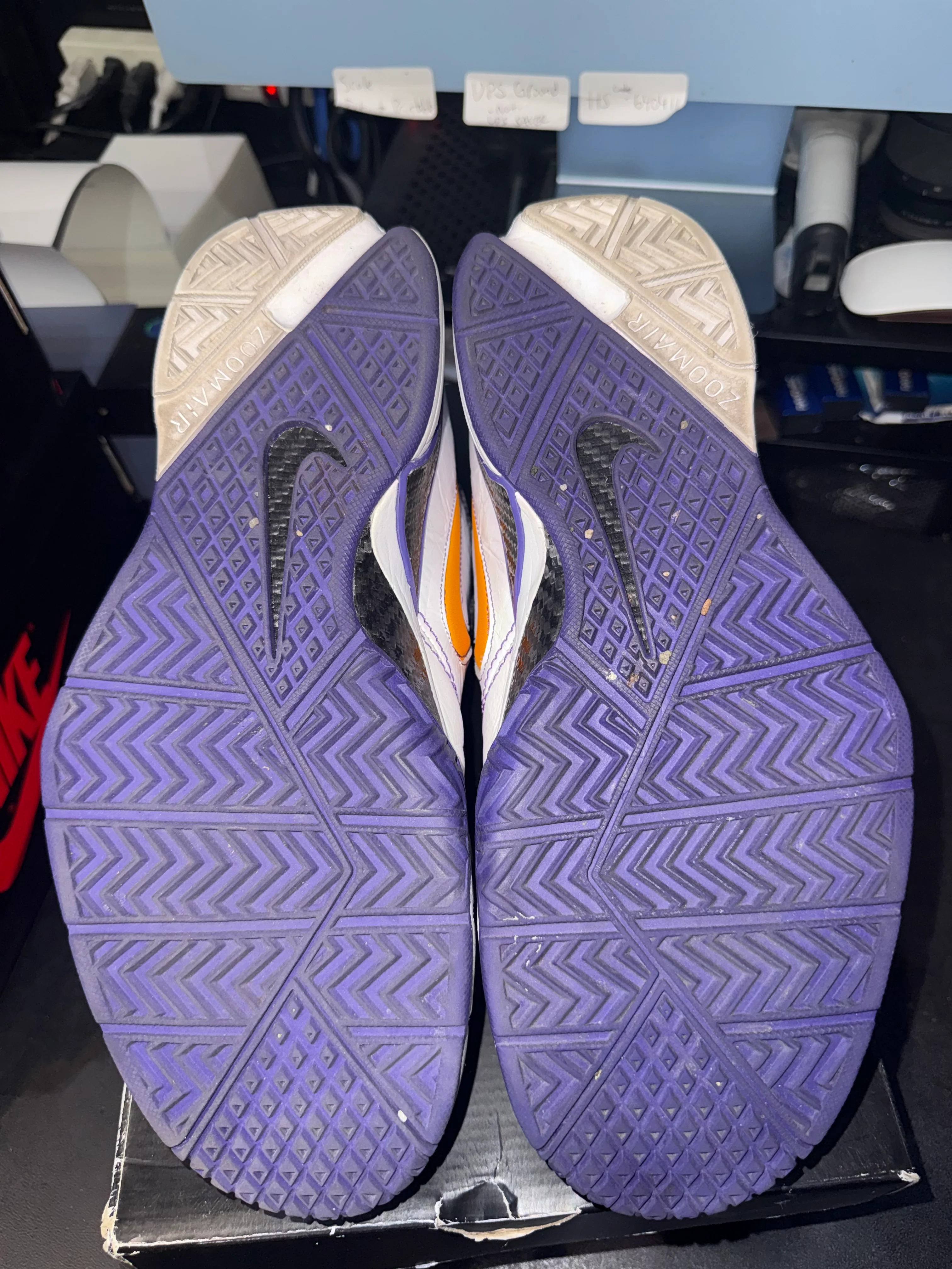 Nike Kobe 1 Protro Think 16 Close Out (DAMAGED BOX) - Image 4