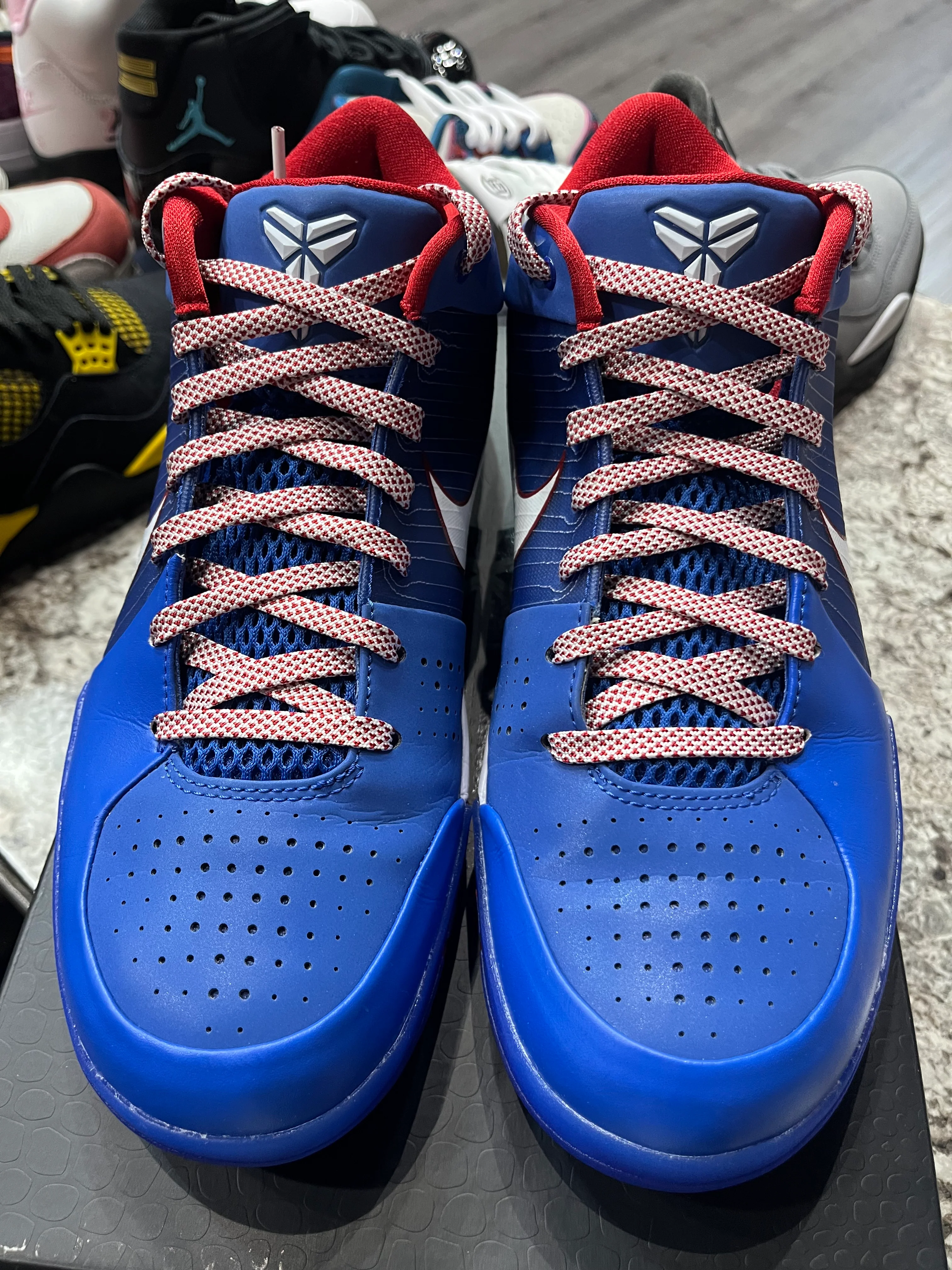Nike Kobe 4 Protro Philly (2024) - Image 2