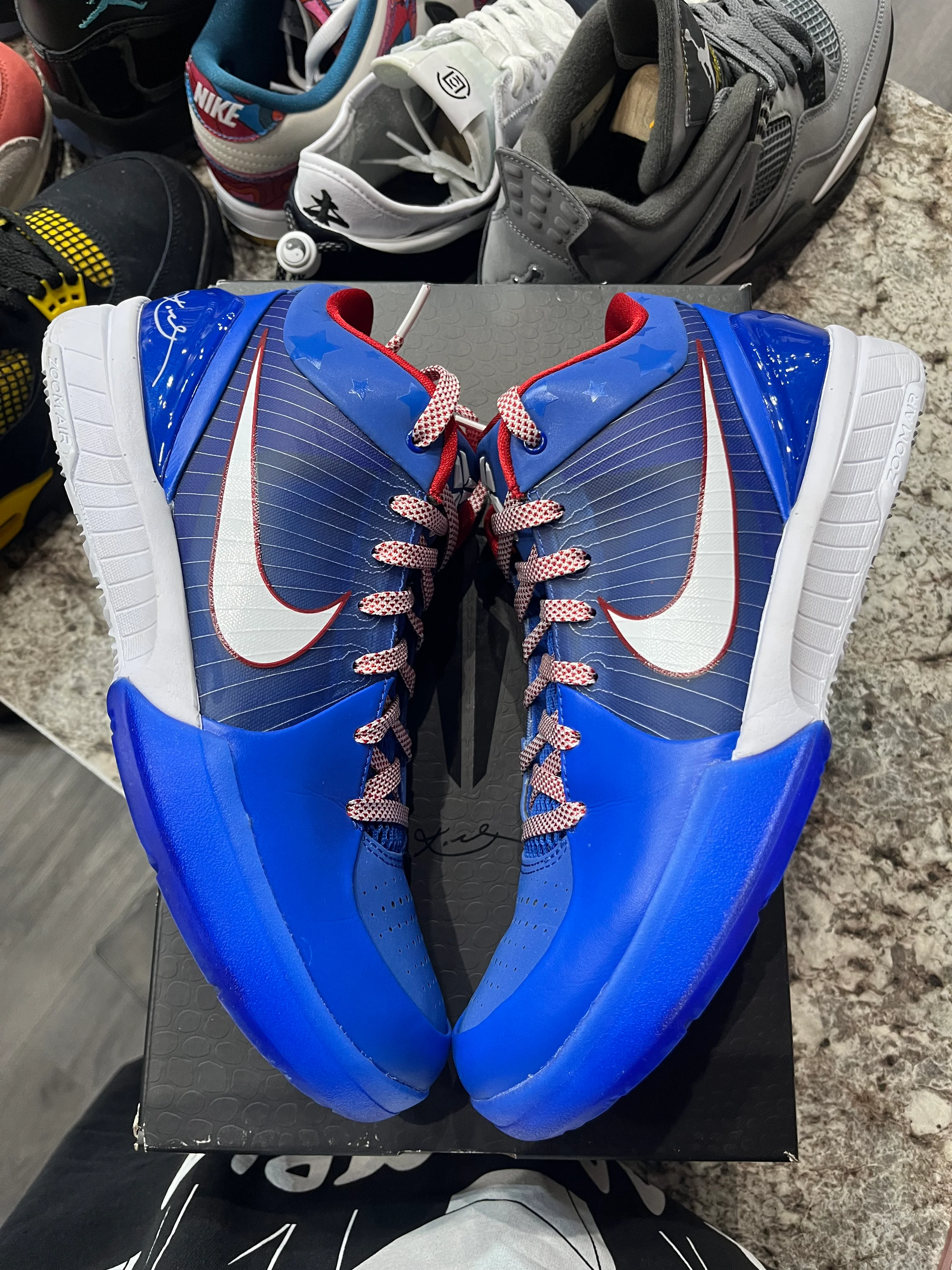 Nike Kobe 4 Protro Philly (2024) - Image 3