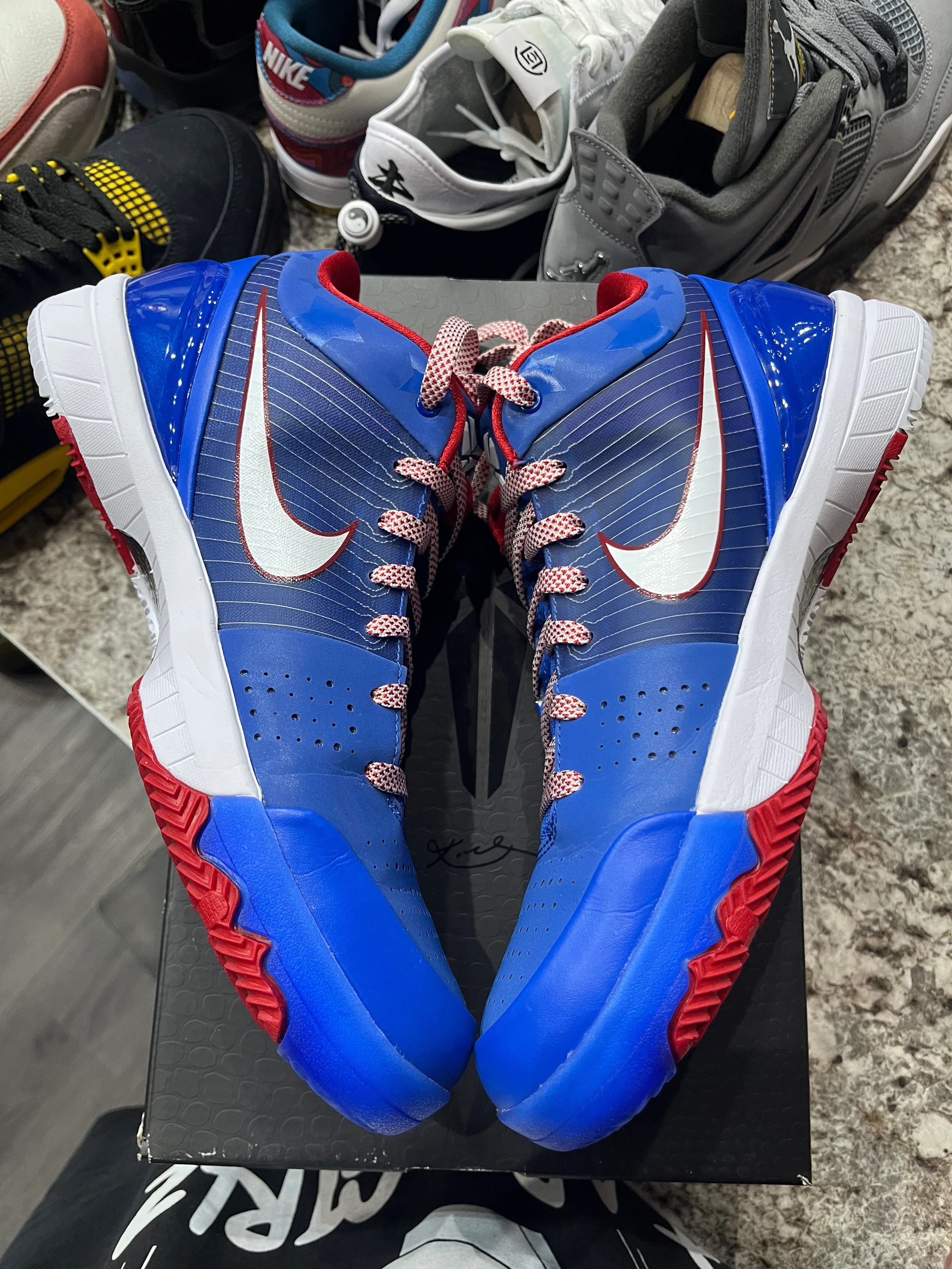 Nike Kobe 4 Protro Philly (2024) - Image 4