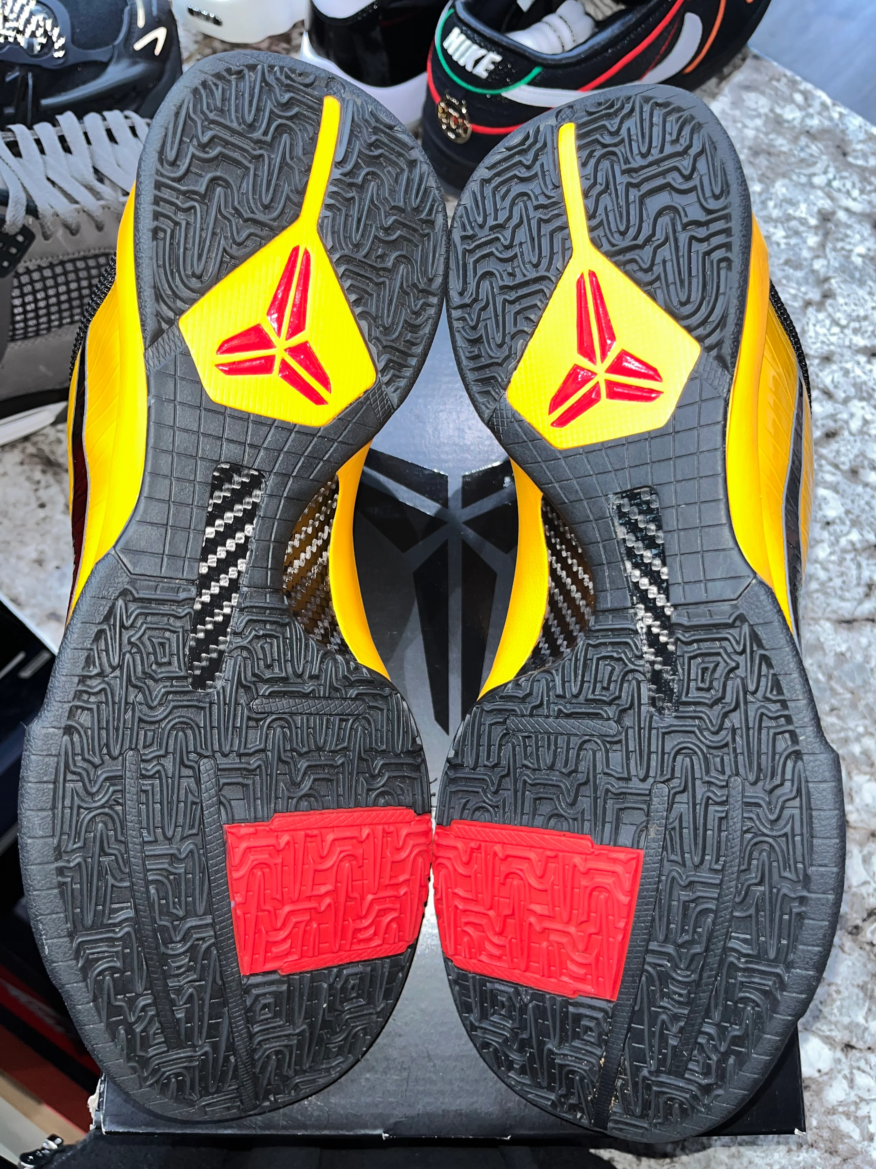 Nike Kobe 5 Protro Bruce Lee - Image 4