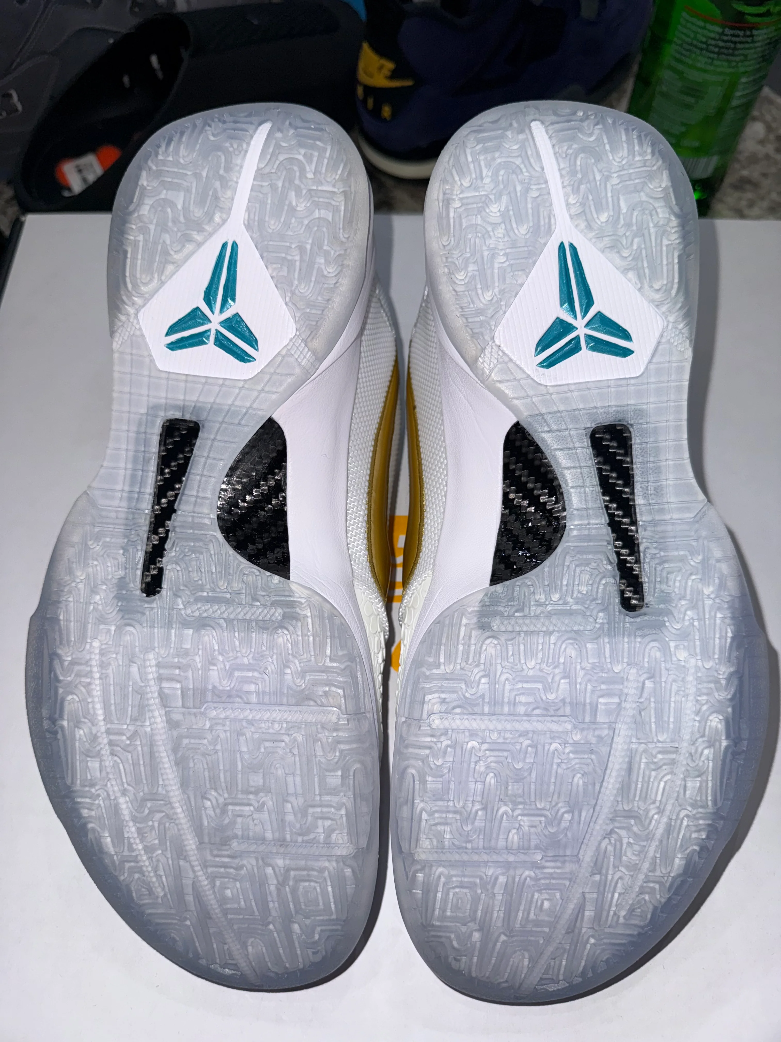 Nike Kobe 5 Protro Undefeated What If Pack - Image 9