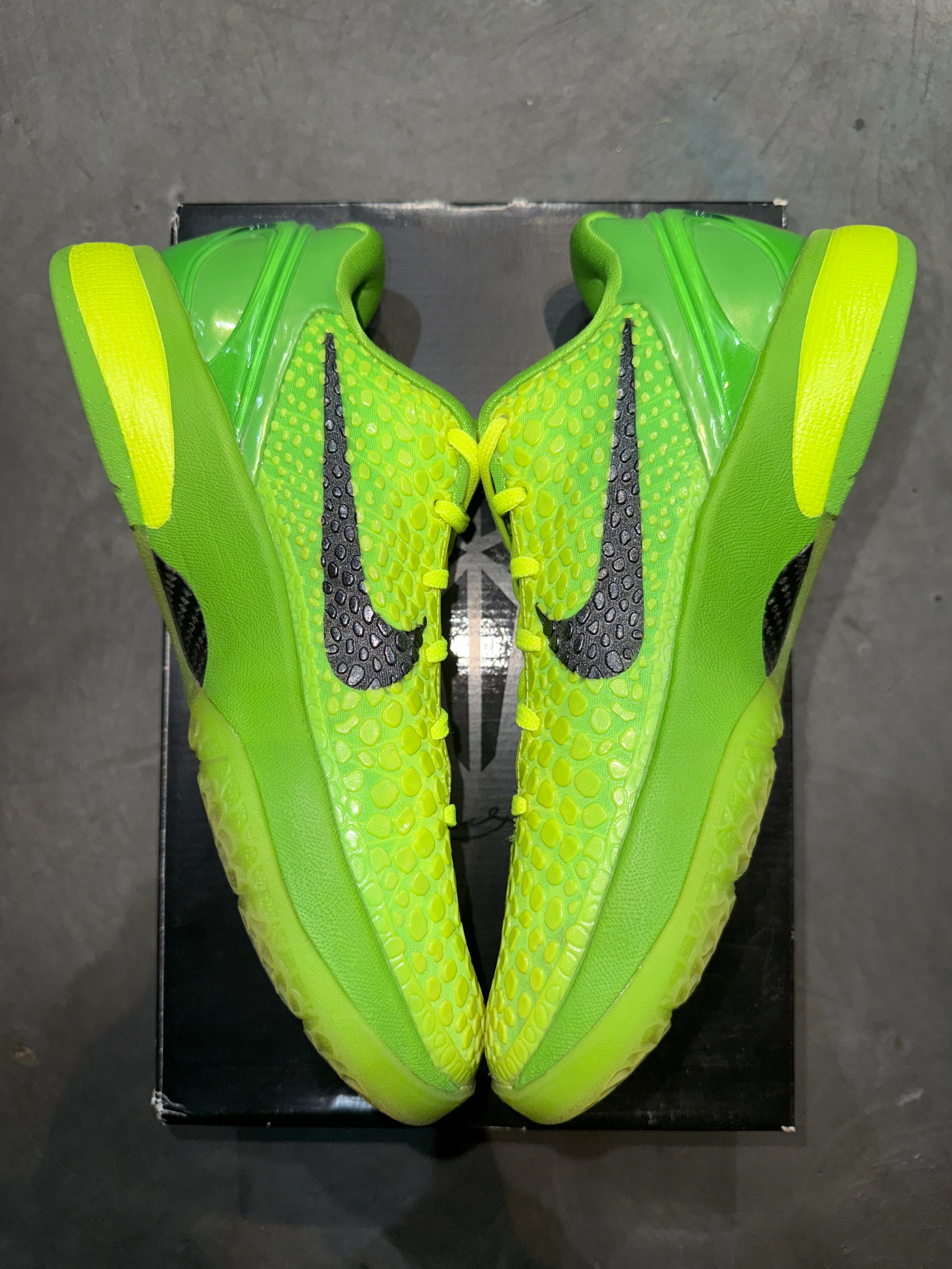 Nike Kobe 6 Protro Grinch (2020) - Image 3