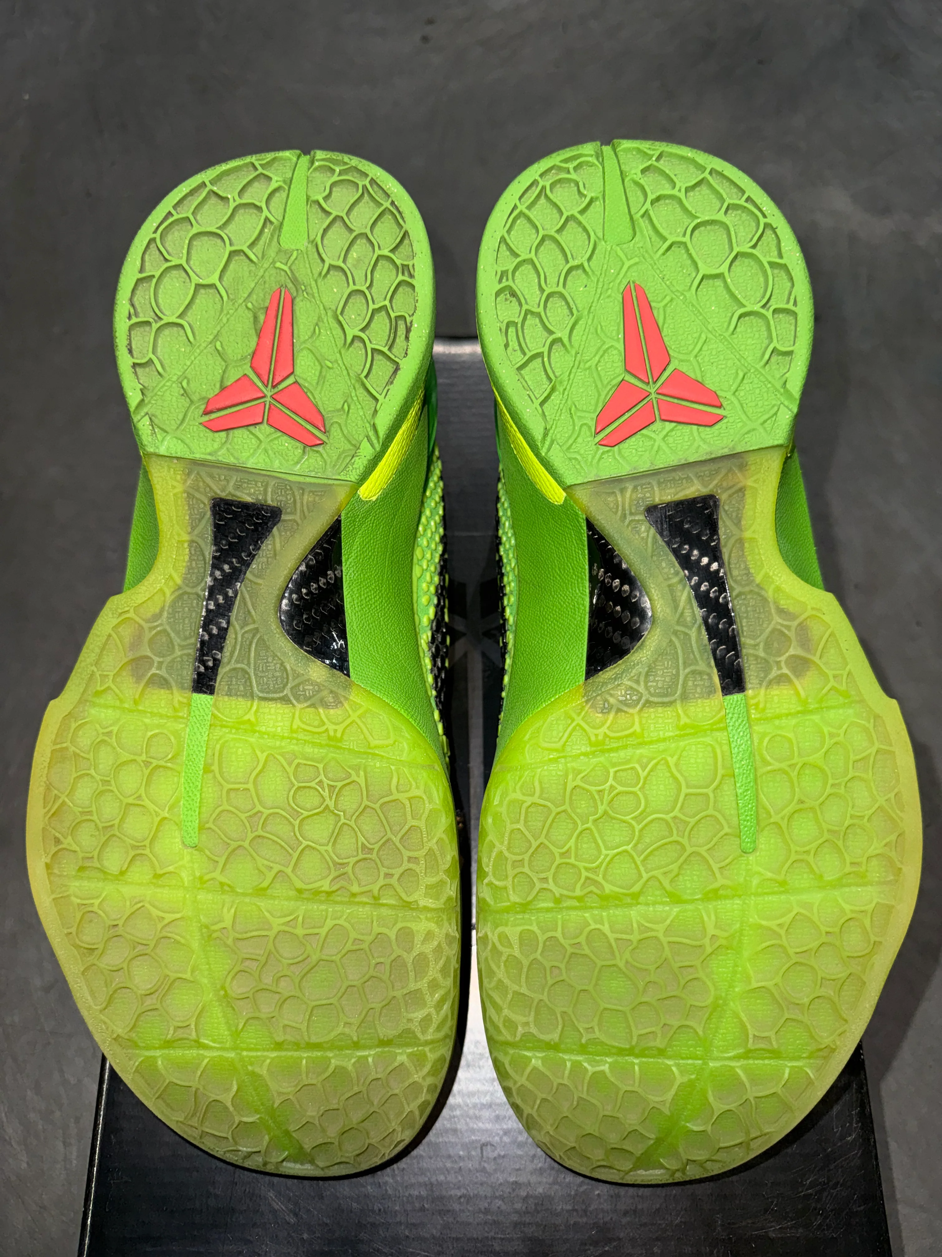 Nike Kobe 6 Protro Grinch (2020) - Image 4