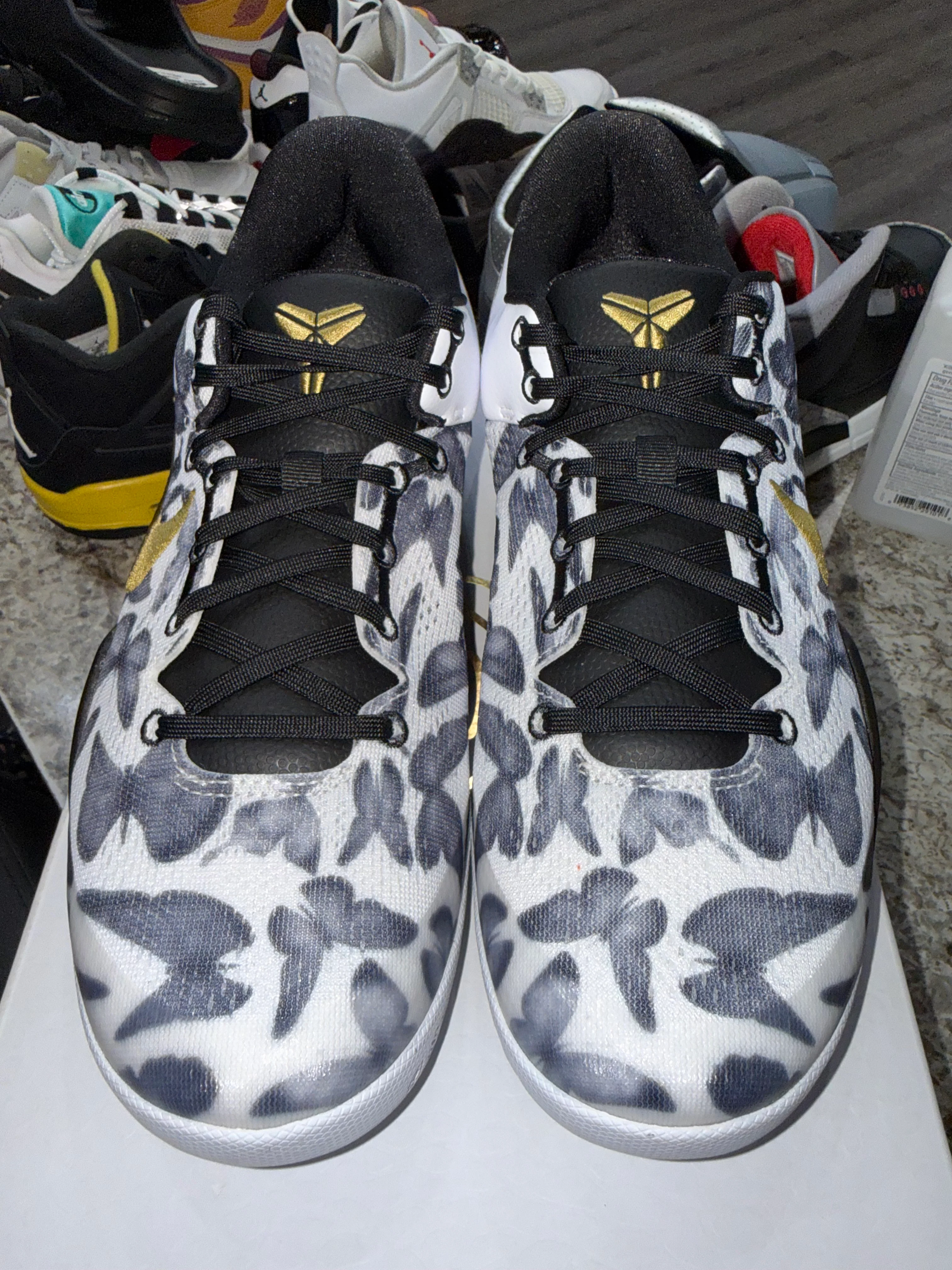 Nike Kobe 8 Protro Mambacita - Image 2