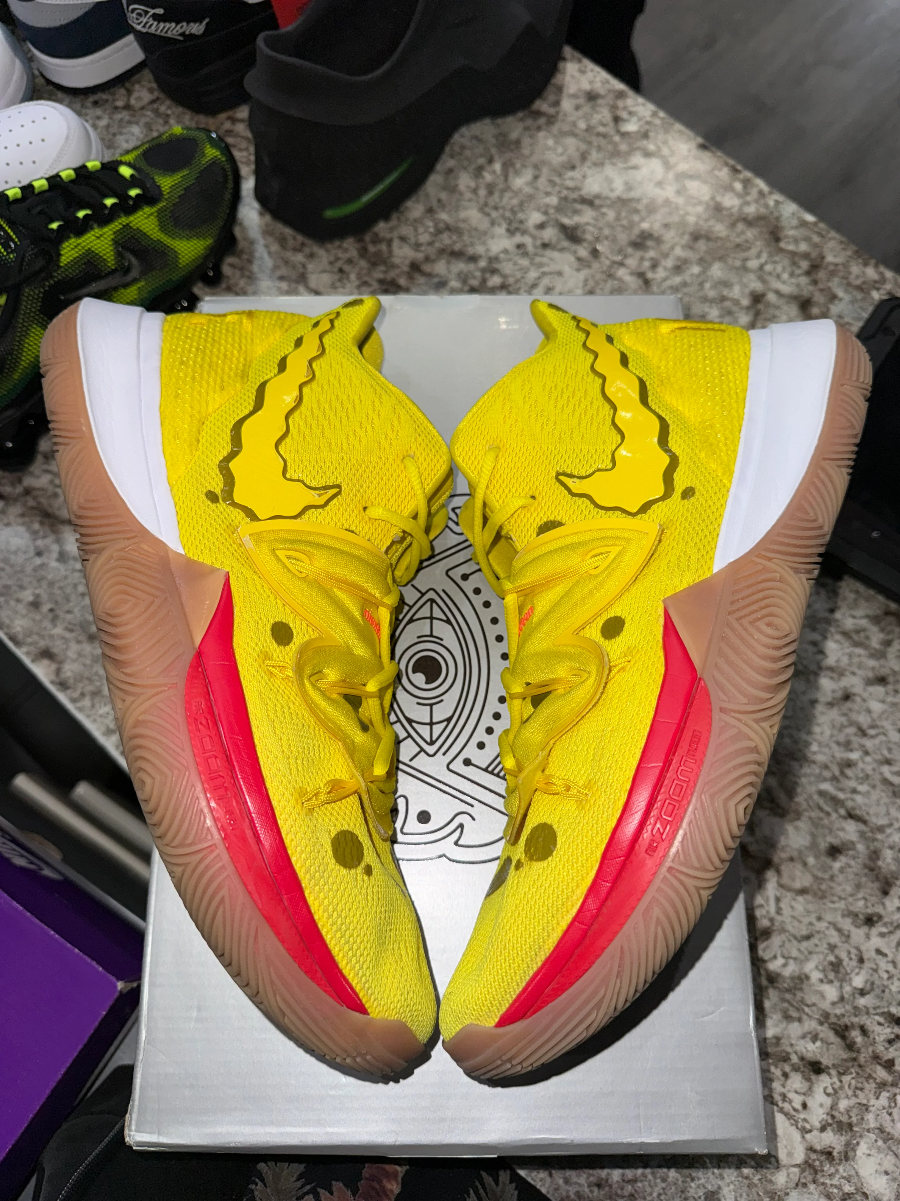 Nike Kyrie 5 Spongebob Squarepants - Image 2