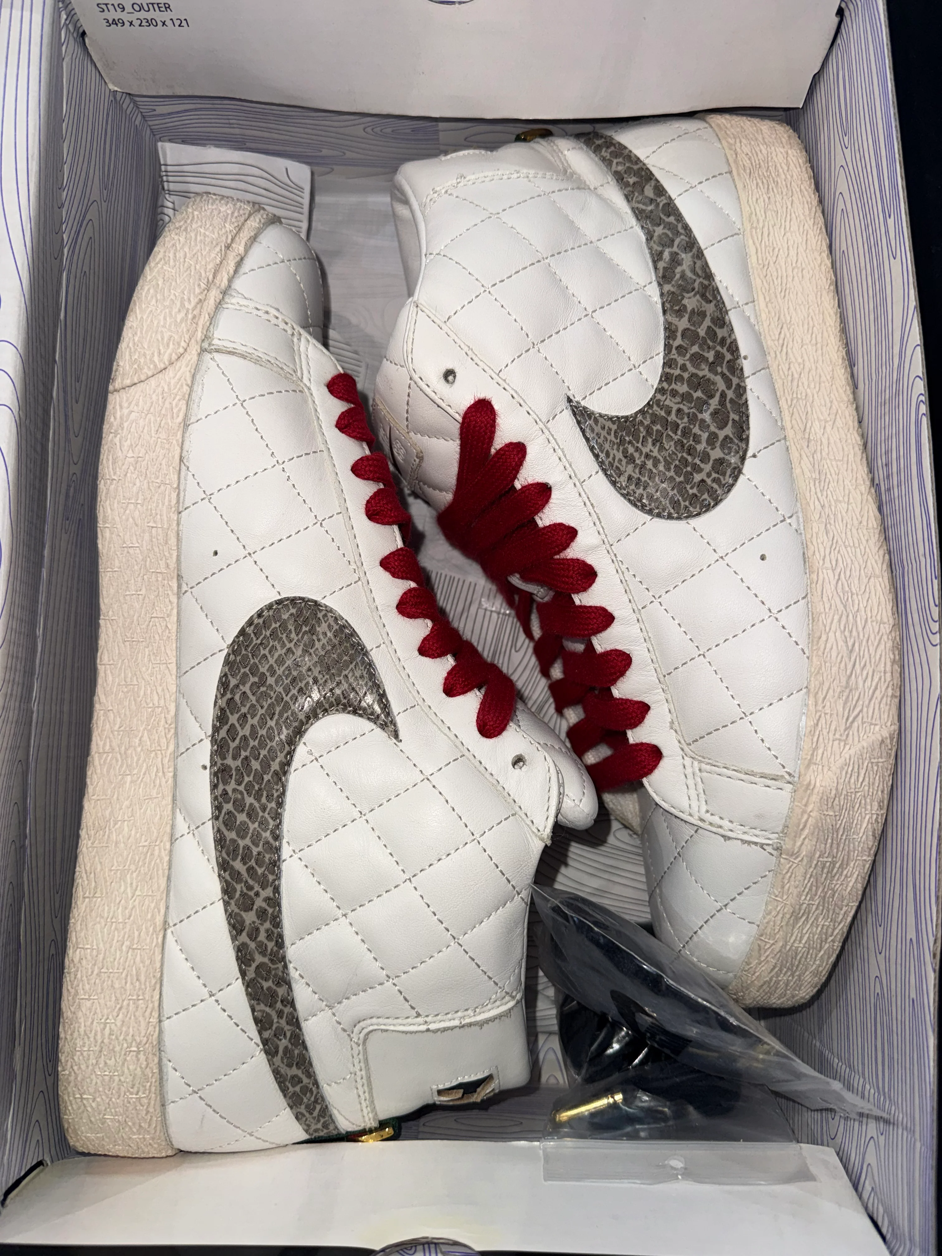 Nike SB Blazer Supreme  White (2006) - Image 5
