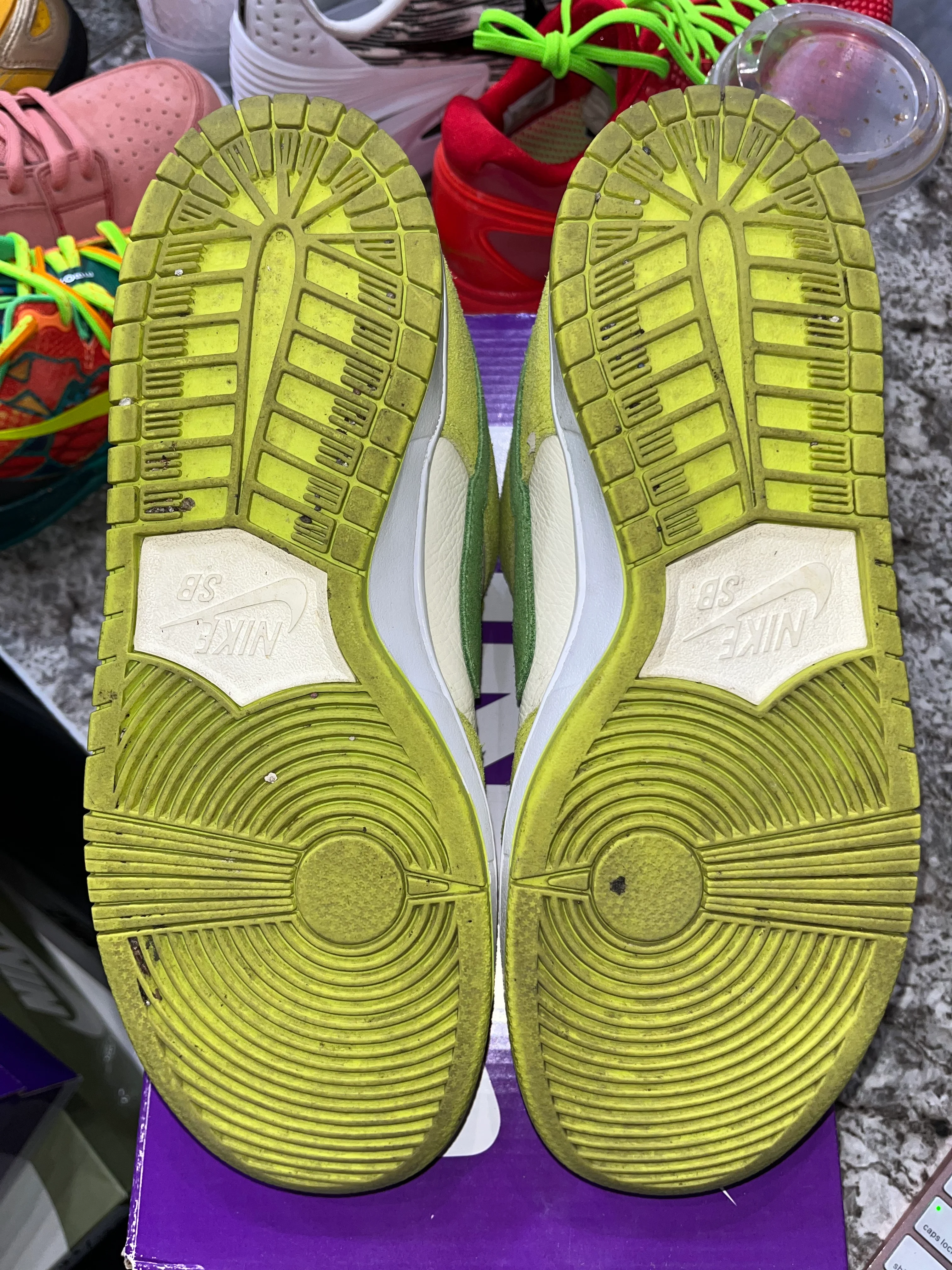 Nike SB Dunk Low Green Apple - Image 5