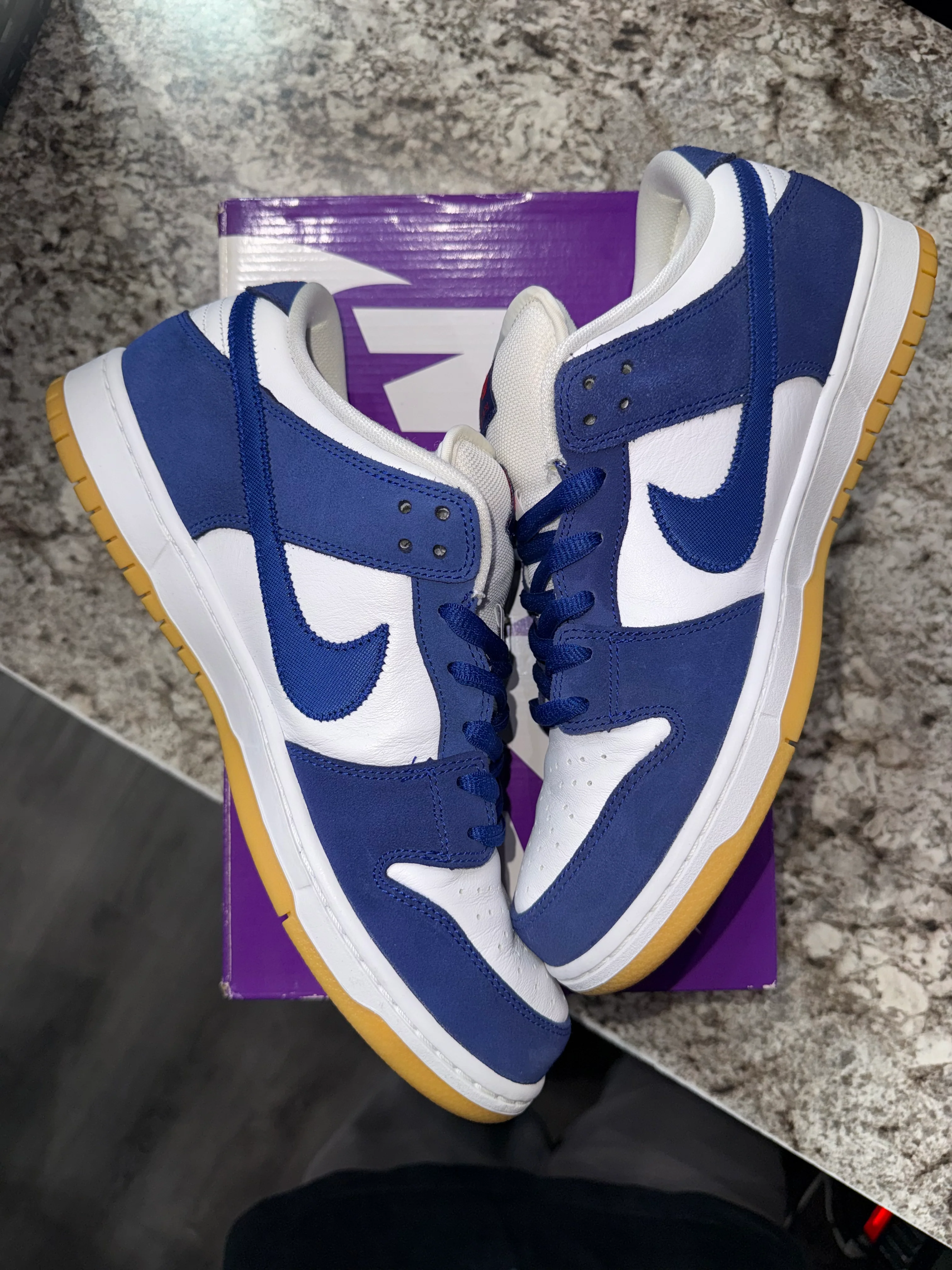 Nike SB Dunk Low Los Angeles Dodgers - Image 3