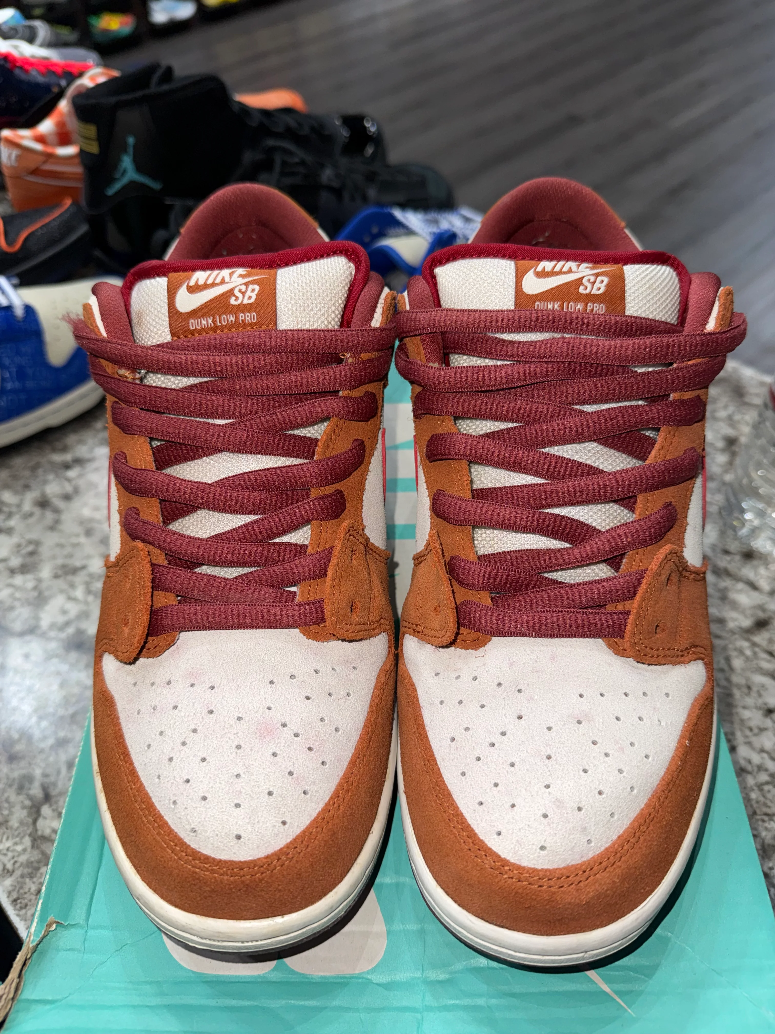 Nike SB Dunk Low Pro Dark Russet Cedar - Image 2