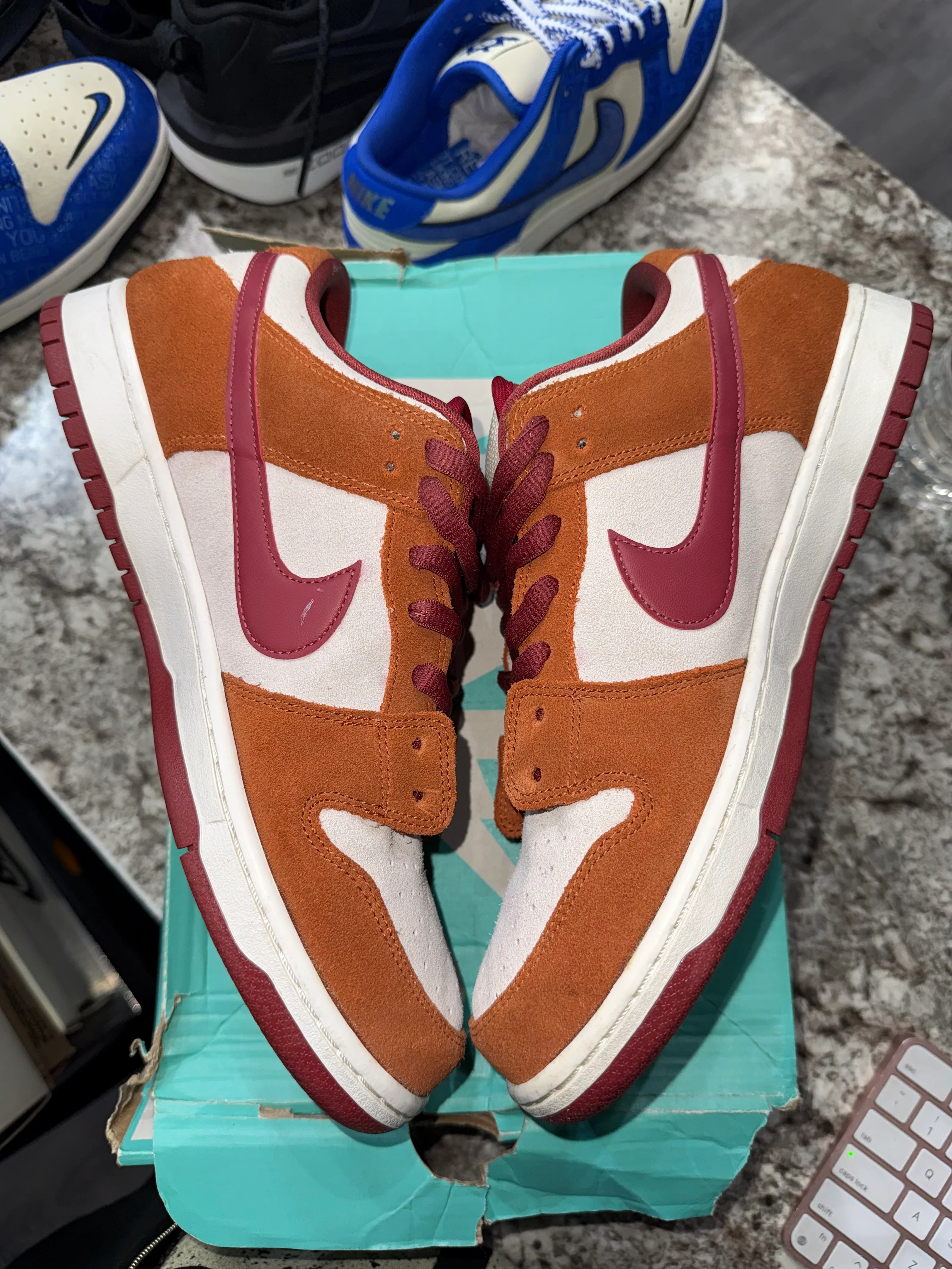 Nike SB Dunk Low Pro Dark Russet Cedar - Image 4