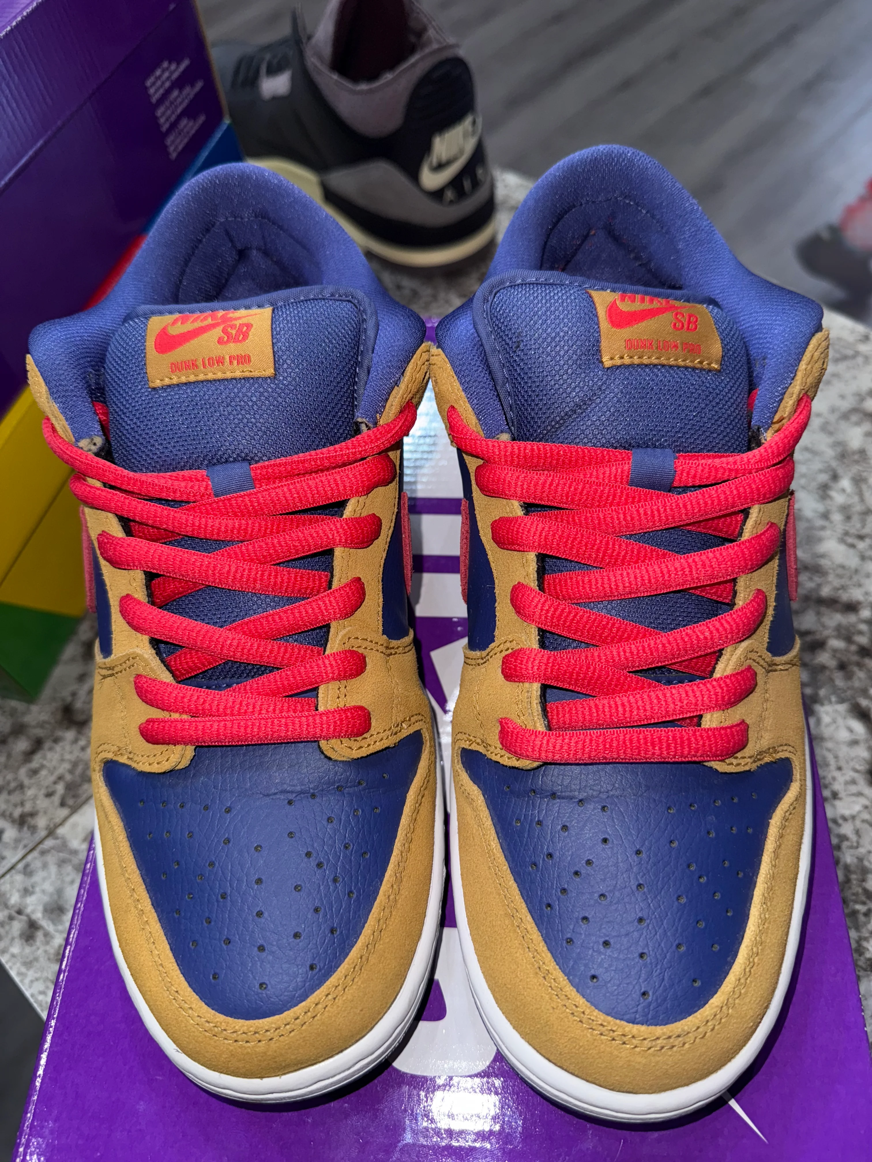 Nike SB Dunk Low Reverse Papa Bear - Image 2