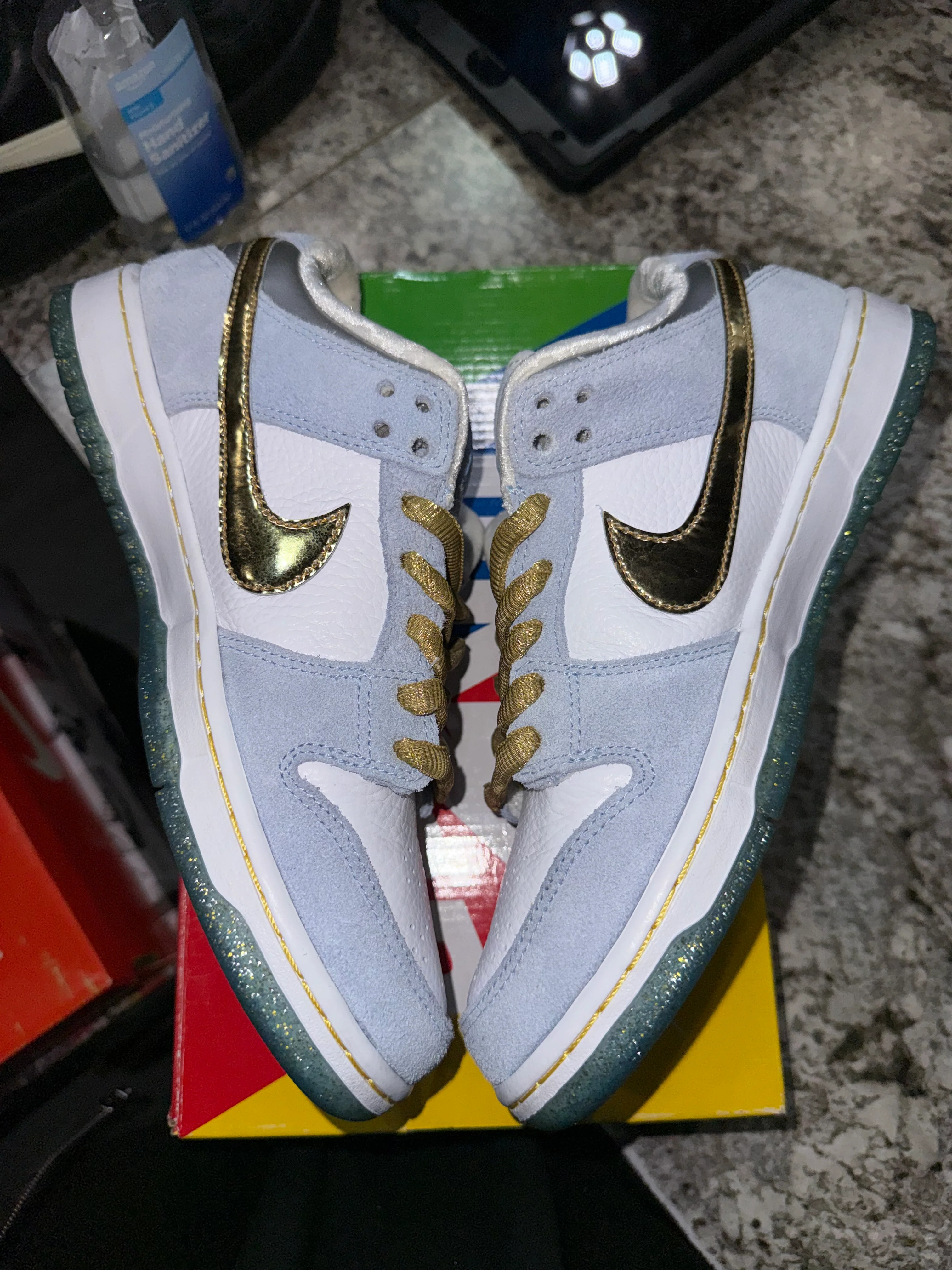 Nike SB Dunk Low Sean Cliver - Image 3