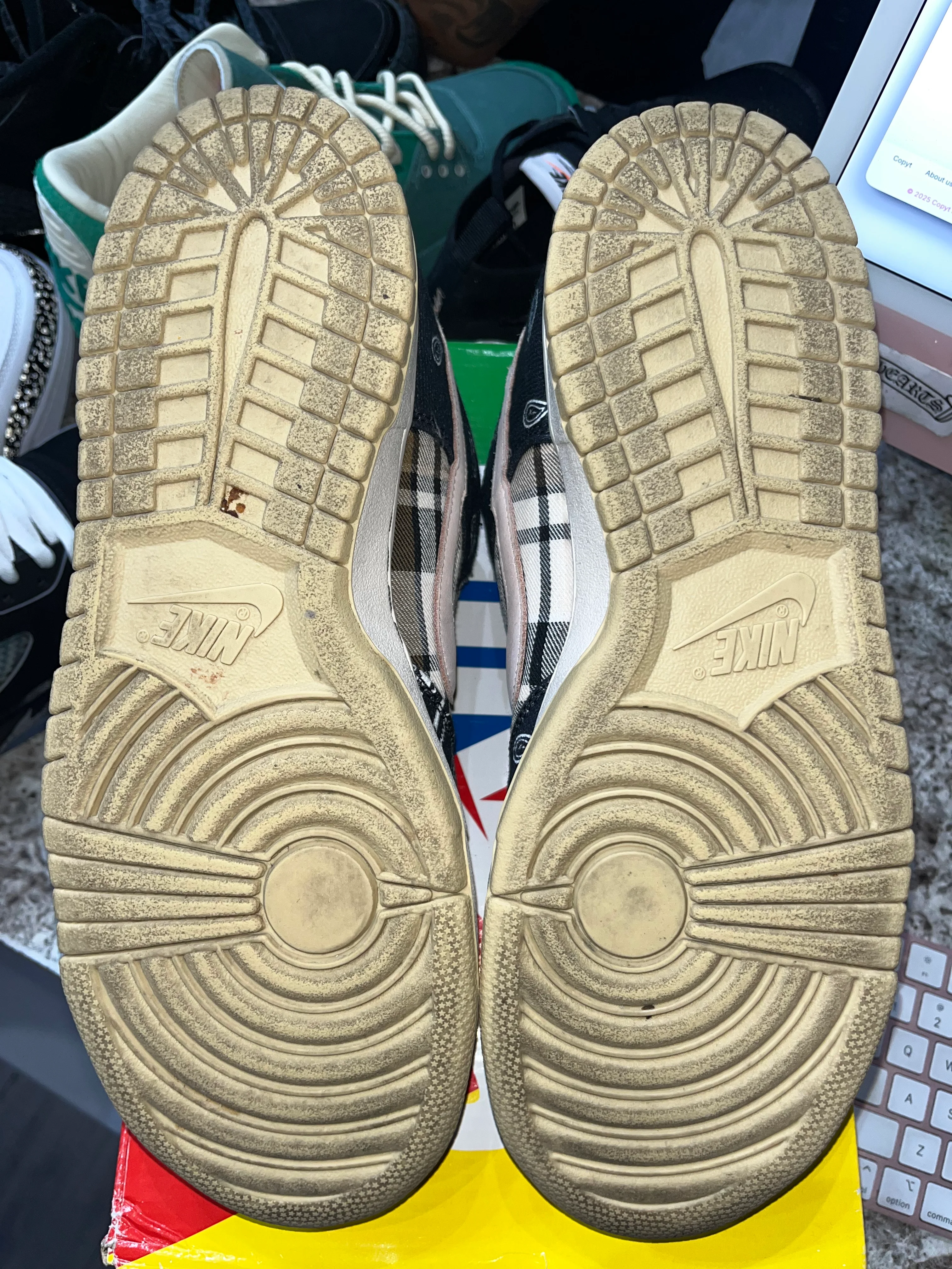 Nike SB Dunk Low Travis Scott - Image 5
